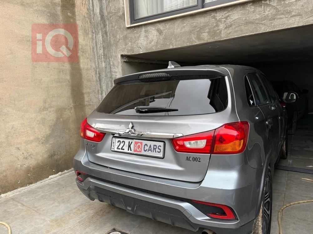 ميتسوبيشي أوتلاندر سبورت